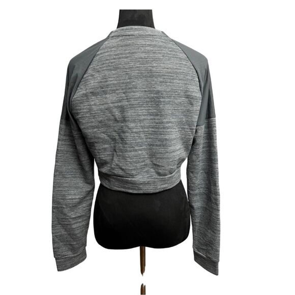 💎 Adidas Women's Xpressive Crop Sweatshirt - Picture 3 of 9